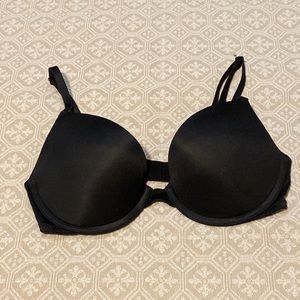 Victoria’s Secrete Pink Wear Everywhere Push-Up Bra, 32C Black, Never Worn